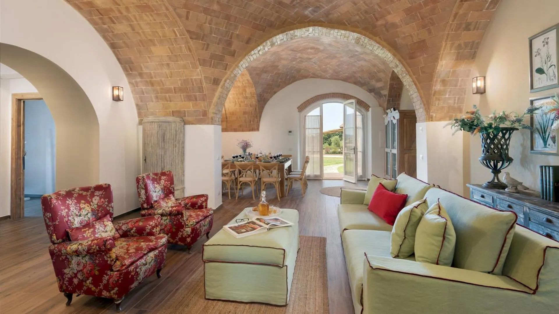 Casolare San Martino 16&1, Emma Villas 포마란체