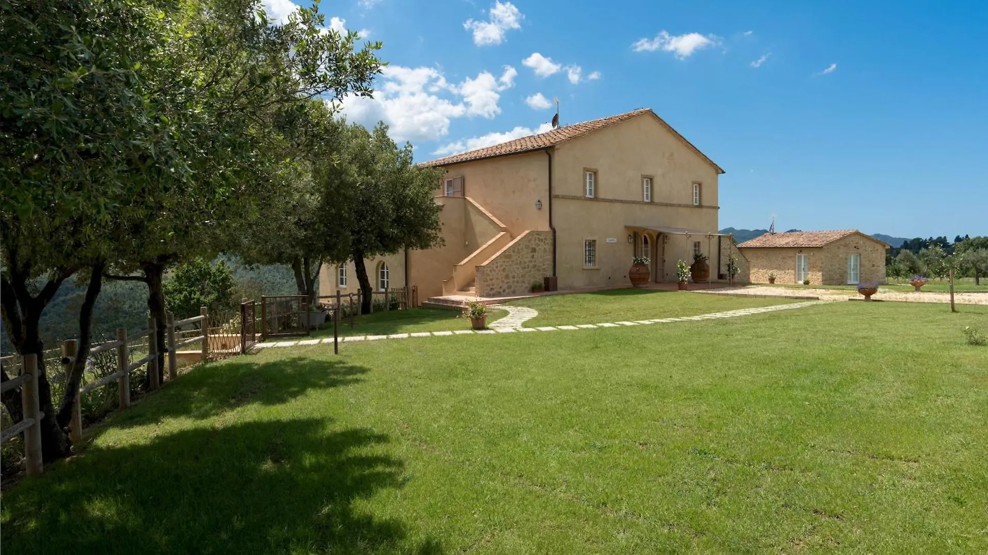 Casolare San Martino 16&1, Emma Villas Pomarance